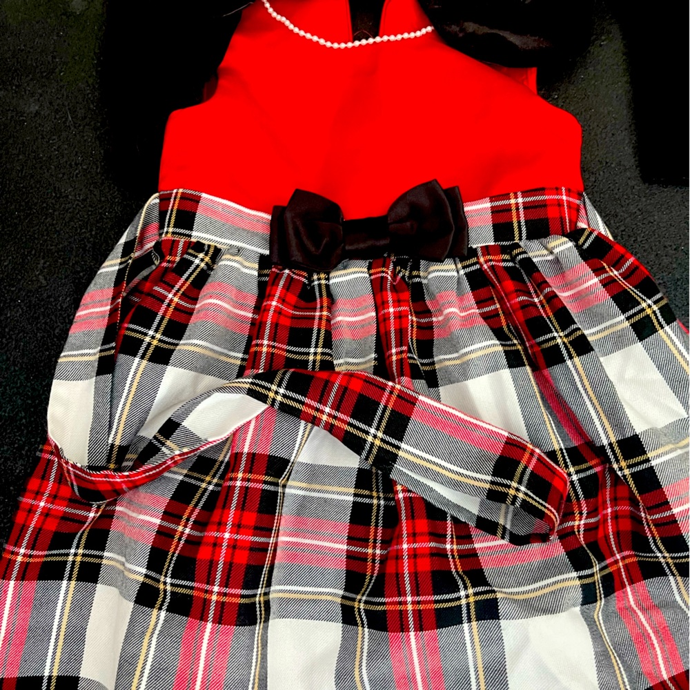 3T GIRLS LOT OF DRESSES